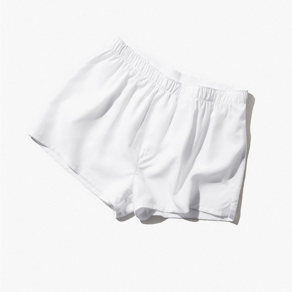CDLP Woven Boxer Shorts Slim
White 
$85
Made of a soft TenceL Sz S - Picture 4 of 16